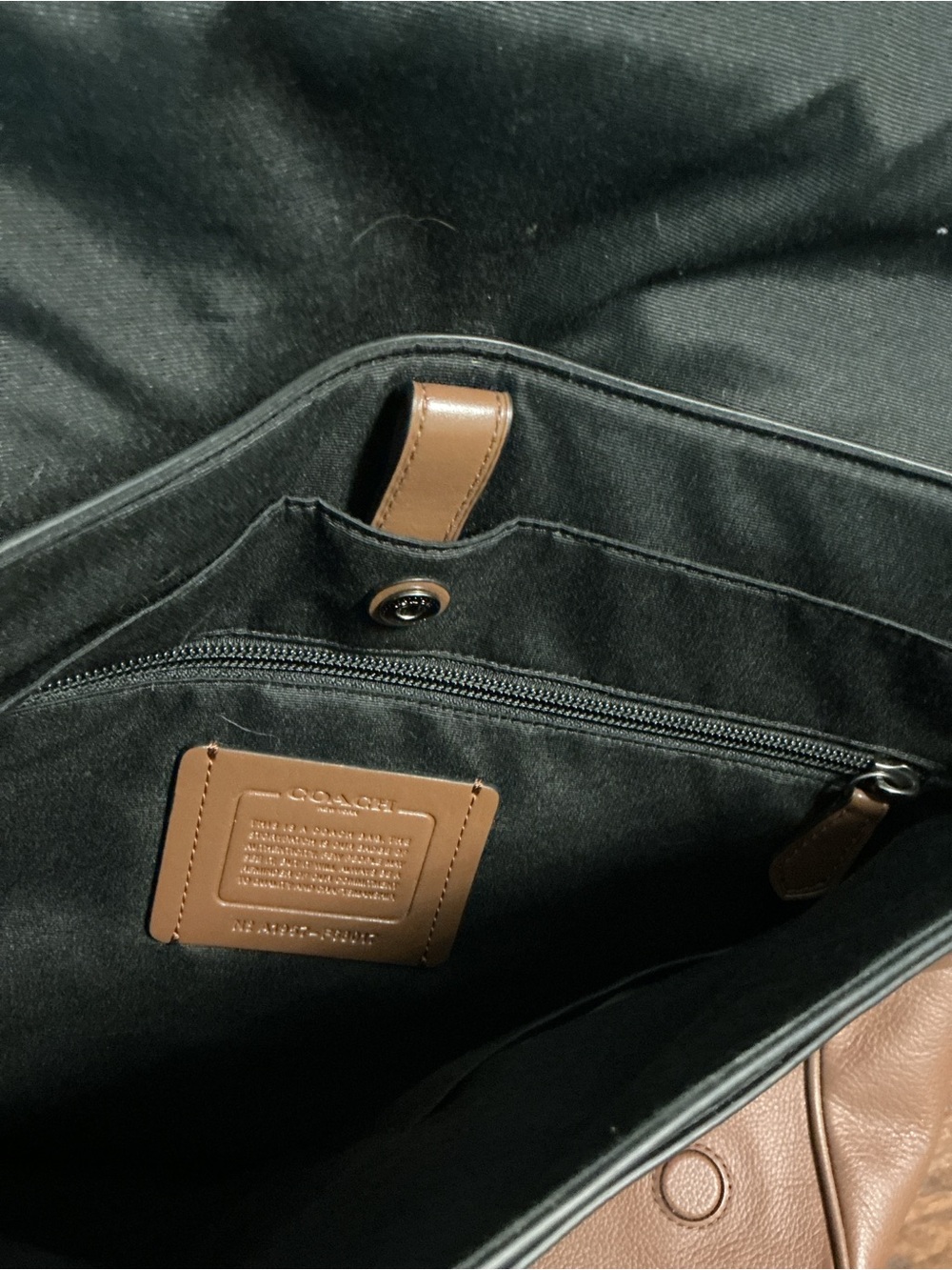 Coach Brown Leather Messenger Bag with Adjustable Strap - Picture 4 of 4